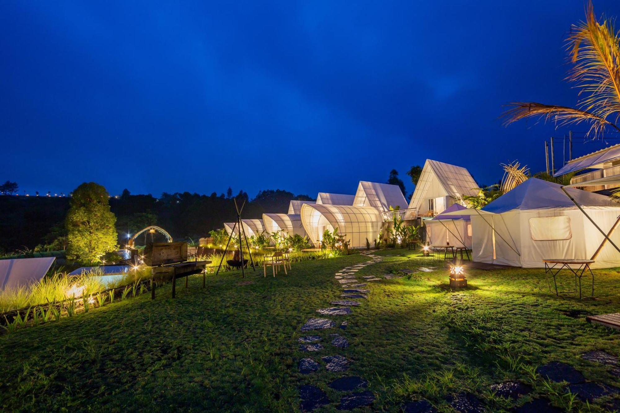 The Dewi Kintamani Luxury Glamping And Natural Hotspring Hotel Buitenkant foto